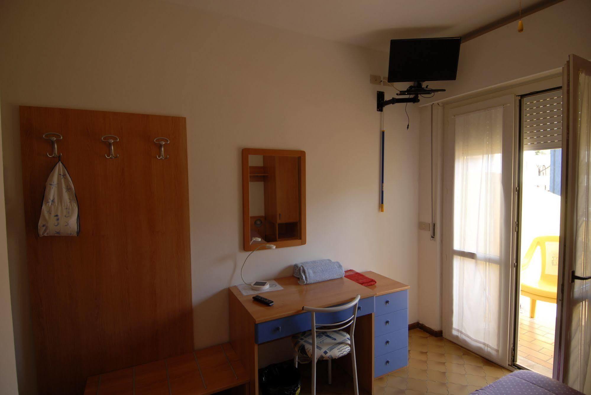 Albergo Alla Nave Lignano Sabbiadoro Exteriör bild